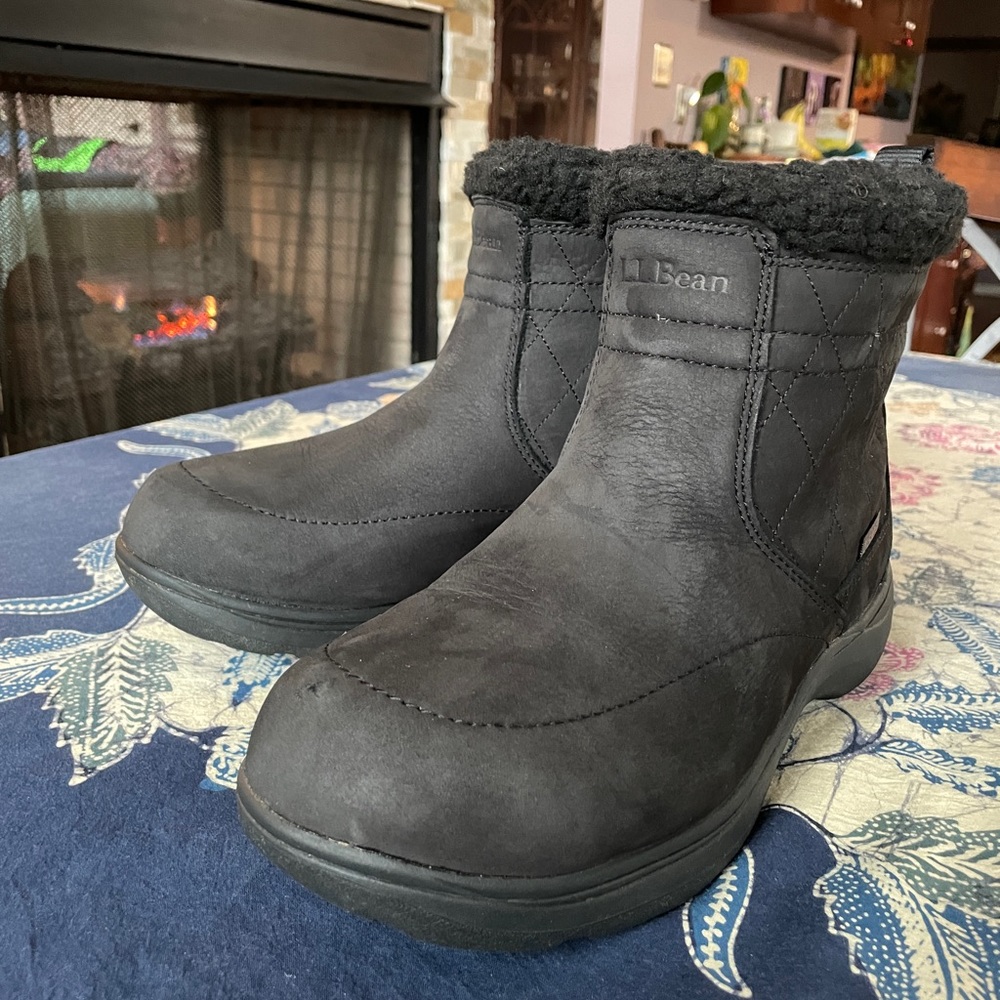LL Bean TEK 2.5 Bethel Ankle Boots Black Suede 302561 Womens Sz 9 M Waterproof